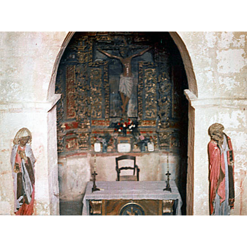 Source caption: "Santo Cristo de Reveche, San Juan y la Magdalena. Gumiel de Izán, Burgos, España"