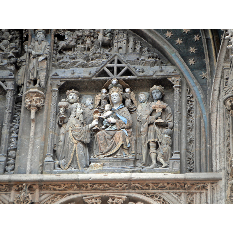 Adoration of the Magi; Mary crowned by angels; two Magi crowned, one not