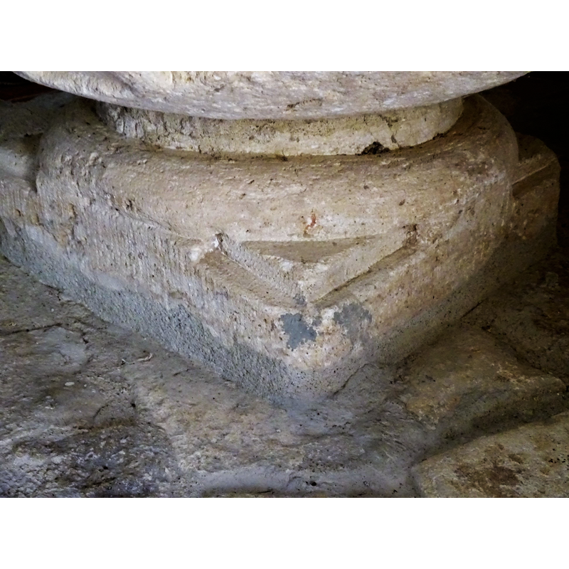 forming the round side of the upper base