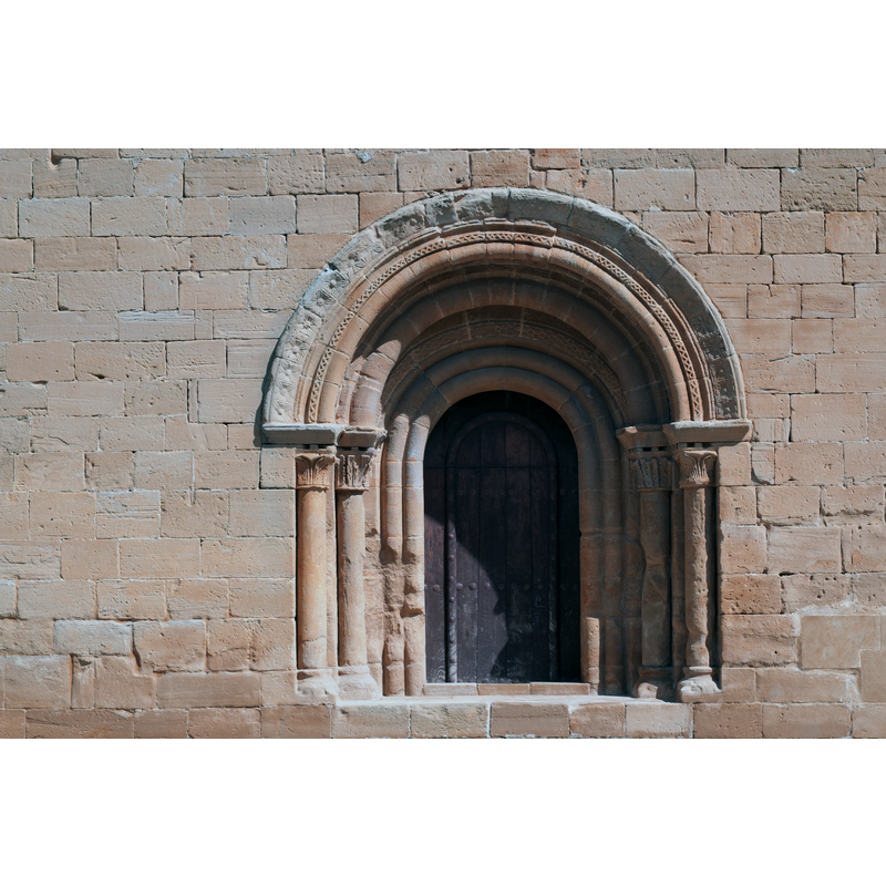 Source caption: "Katholische Kirche San Salvador in Tirgo [...] Westportal"