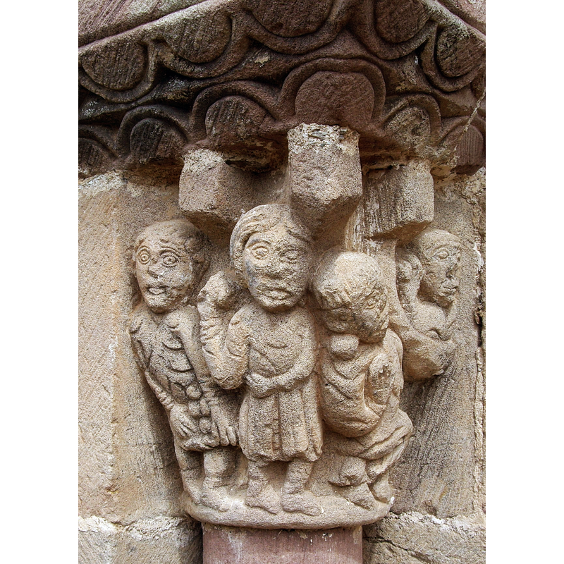Source captuion: "Detalle de la iglesia de San Esteban en Zorraquín, La Rioja" -- Arteguias [www.arteguias.com/monumentos/zorraquin.htm] [accessed 23 November 2020] notes: "expresivo martirio de San Esteban, con un personaje lanzando las piedras que recoge del regazo de otro que las porta. Mientras, el protomártir se arrodilla ante Dios que surge del Cielo bendiciéndole."