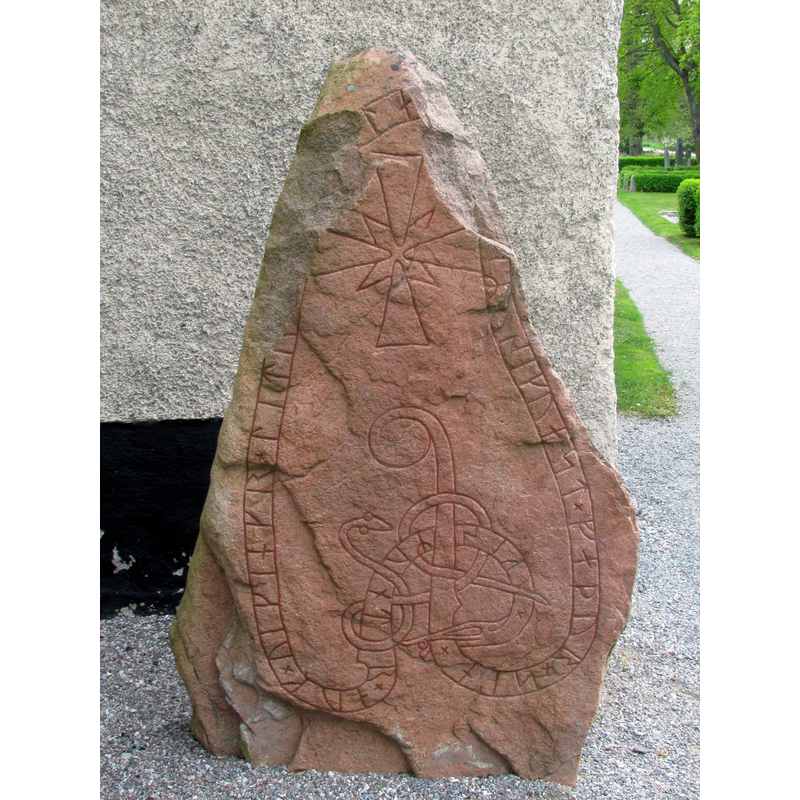 Source caption; "Runiskrift U-260 vid Fresta kyrka i Upplands Väsby."