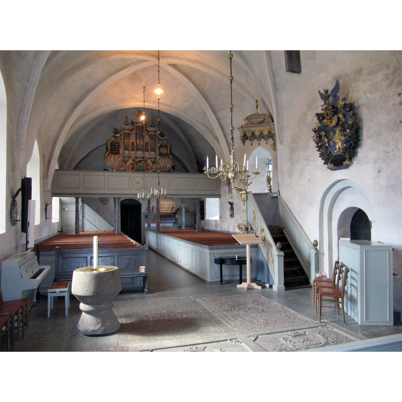looking west inside the Fresta church