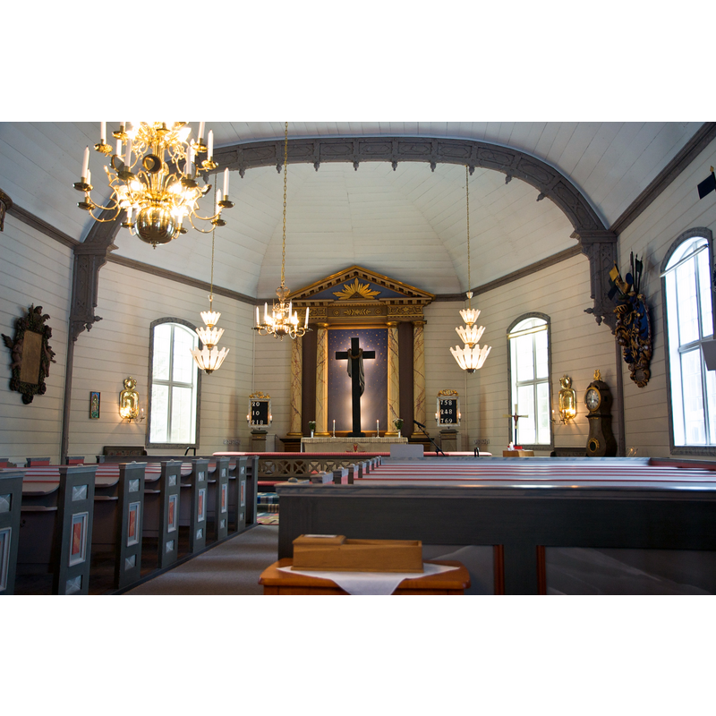 the present building replaced a medieval wooden church in 1826; the new church was renovated in 1926 and 1941