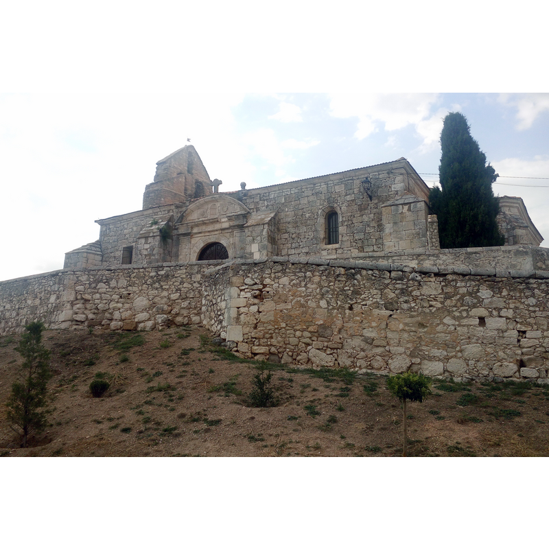 Source caption: "Iglesia de la Asunción de Nuestra Señora de Valdezate, Burgos, España."