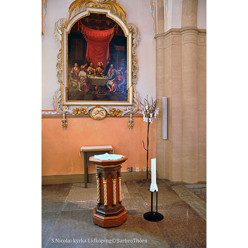 the new baptismal font was designed by Folke Zettervall and introduced in the major refurnishing of the interior by Helgo Zettervall in 1891-1892