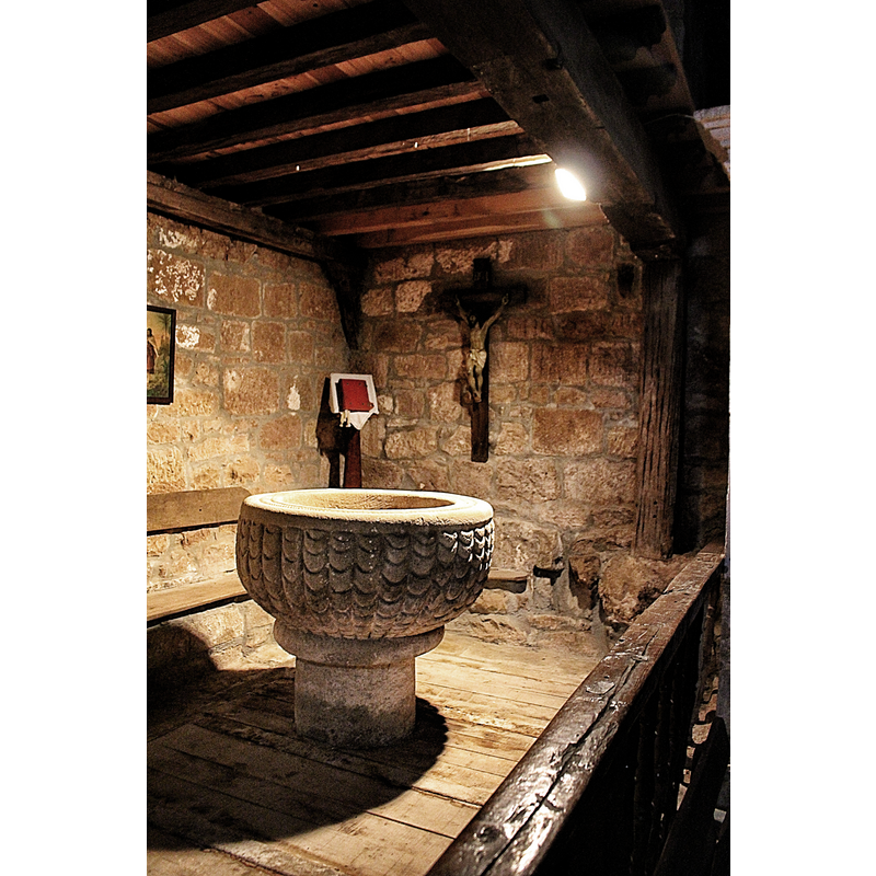 the font in its location benath the west gallery