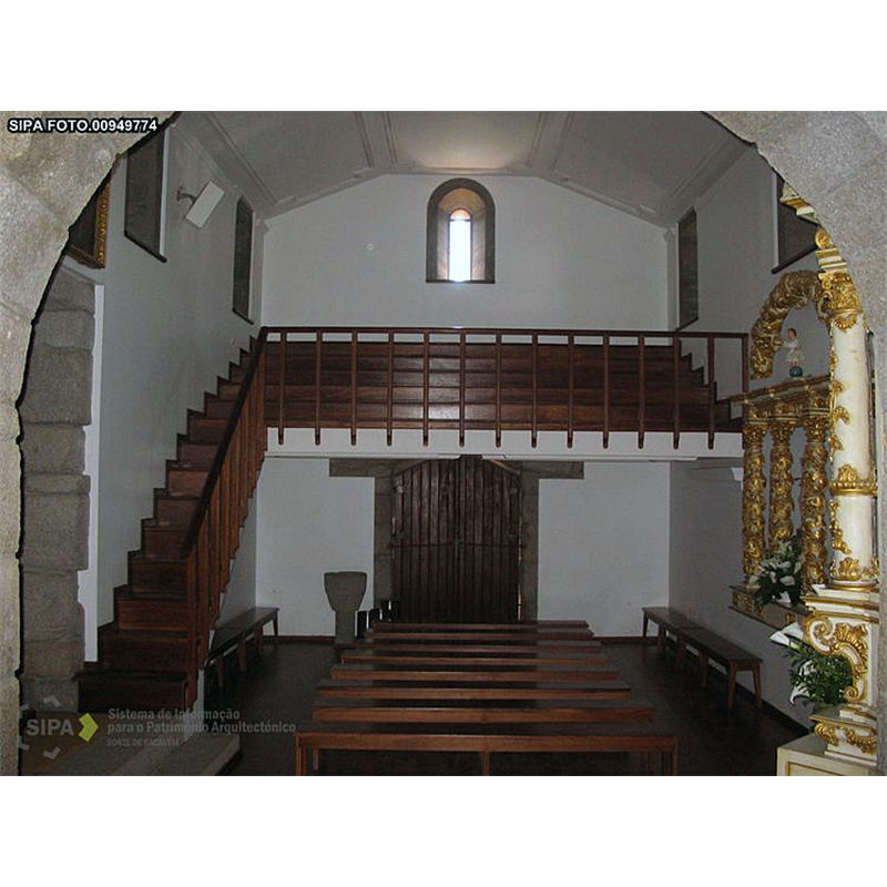 notice the pedestal holy-water stoup by the west doorway, beneath the gallery; it may be of similar date as the font