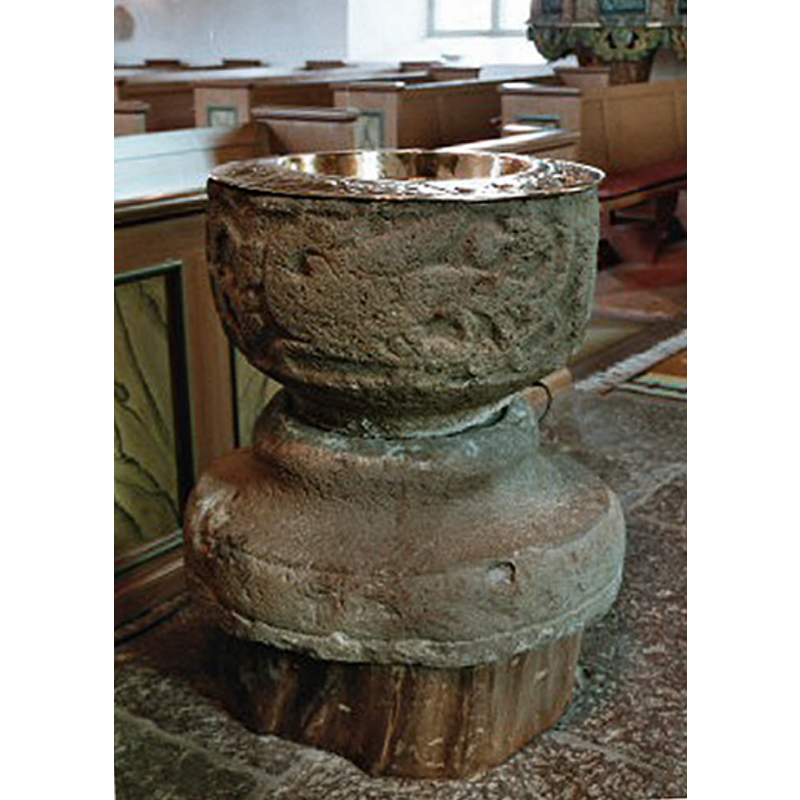 notice that the short font is raised on a wooden block at this time [ca. 2005]