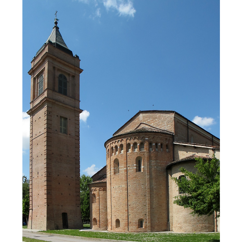 Source caption: "Pieve di San Michele Arcangelo: Abside e Campanile" [NB: notice that the tower is fully detached]