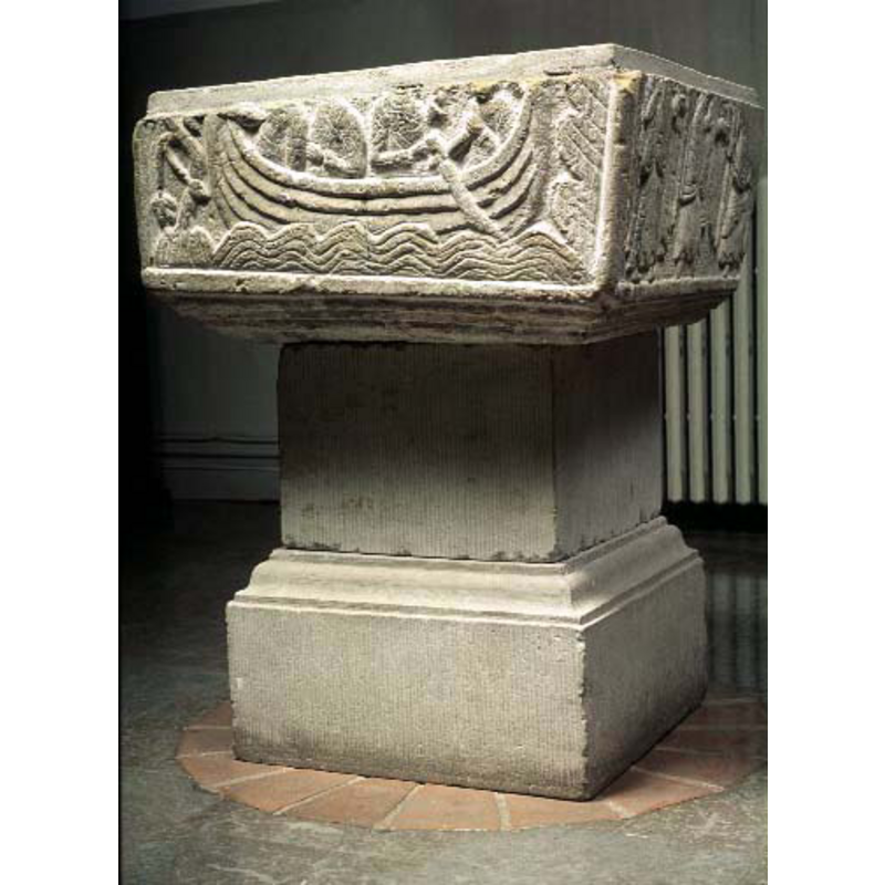 on the underbowl of the basin fragment
