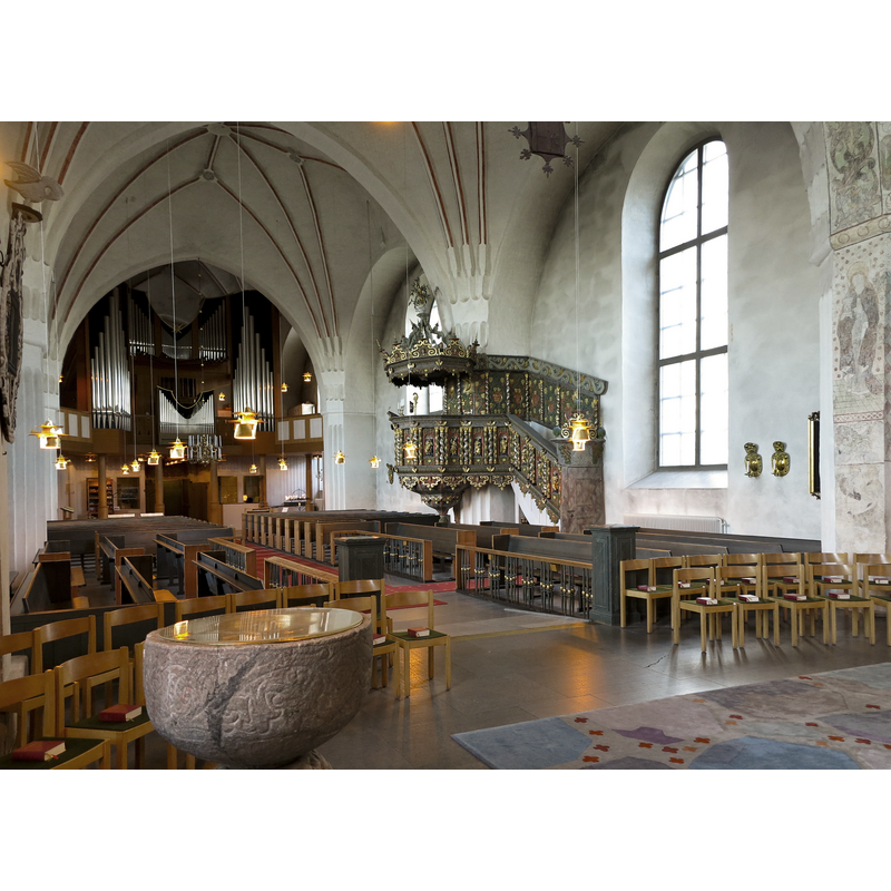 Source caption: "Nederluleå church, Luleå, Sweden. Nave"