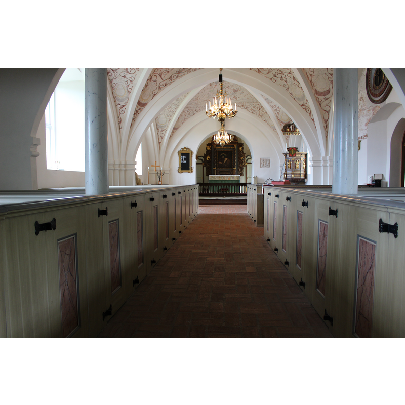 Source caption: "Kyrkorum i Rinkaby kyrka"