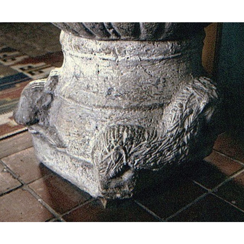 Source caption: "Blentarp kyrka i Skåne, Sverige. Blentarp kirke, døbefont"