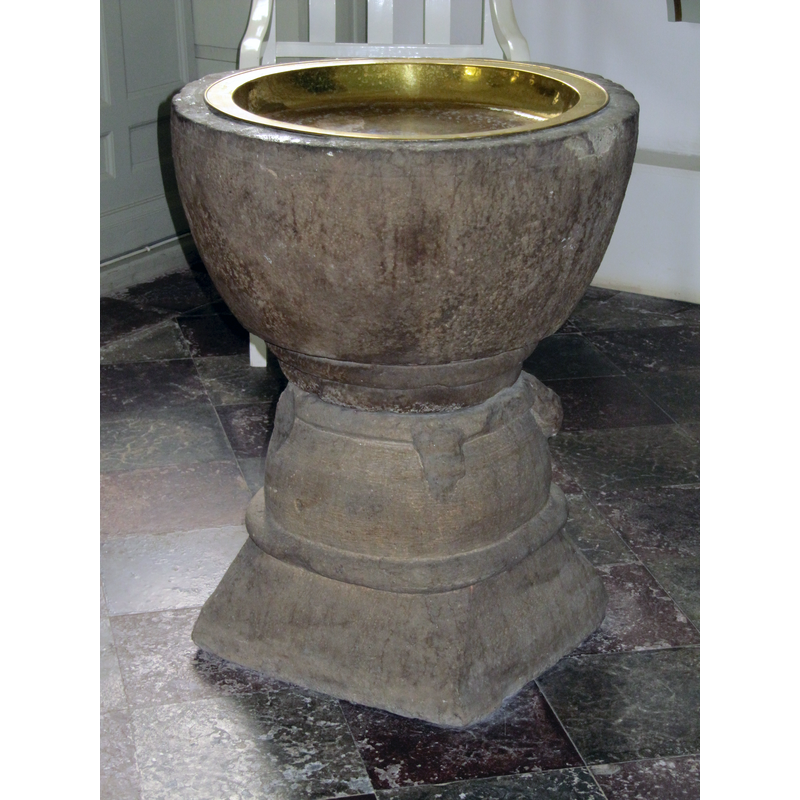 Source caption: "Dopfunt i Ausås kyrka"