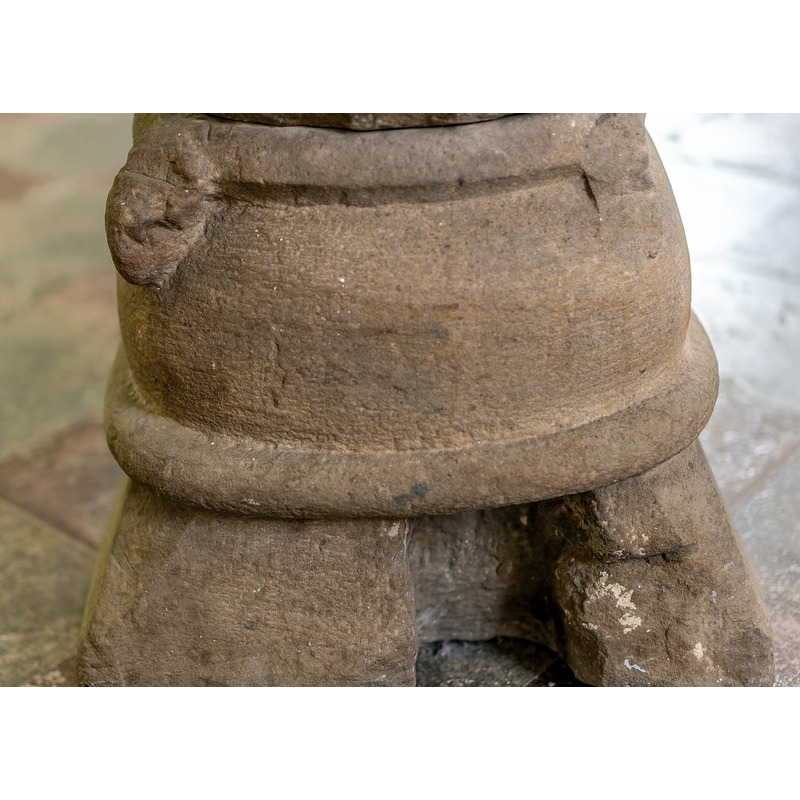 the large notch cut out of the base may be related to the drain [cf. FontNotes]