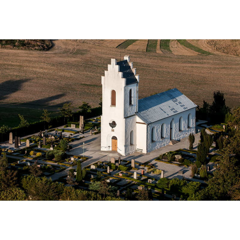 Source caption: "Dagstorps kyrka" -- the new church