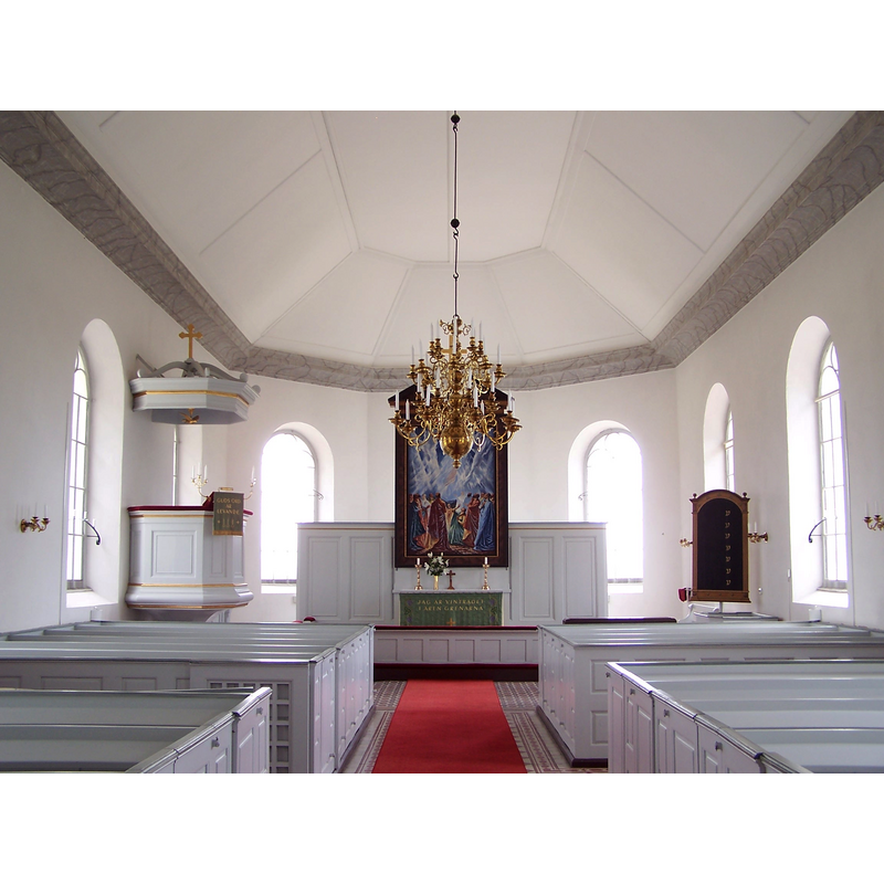 Source caption: "Interiören i Dagstorp kyrka." -- the new church