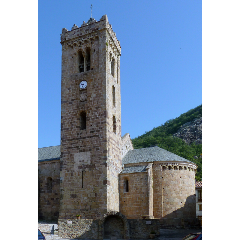 Source caption: " Église Notre-Dame, Coustouges (Pyrénées-Orientales, Languedoc-Roussillon, France)"