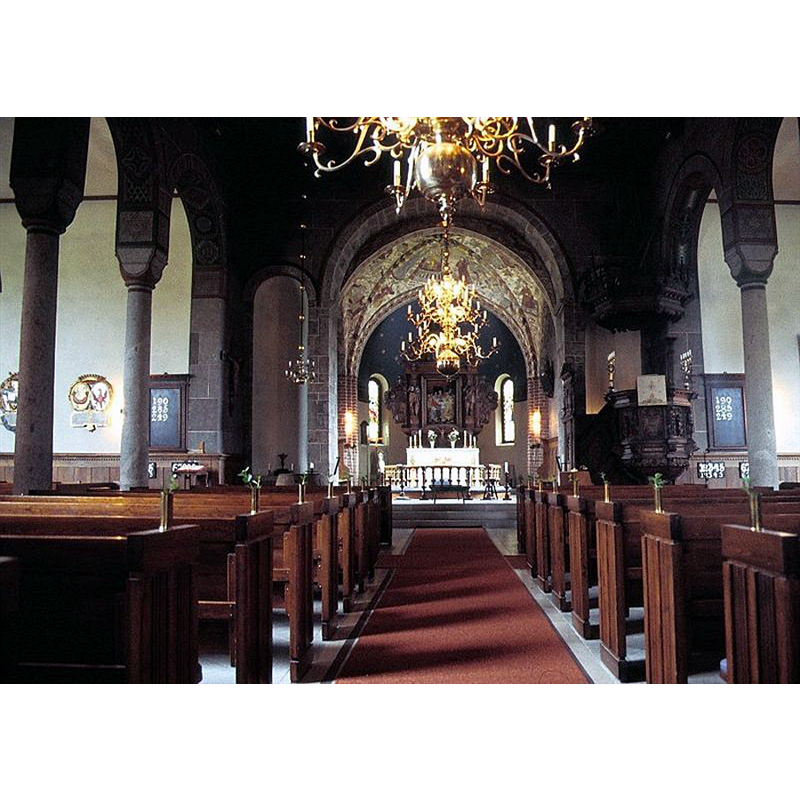 Source caption: " Färlöv kyrka i Skåne, Sverige. Skibet set mod øst"