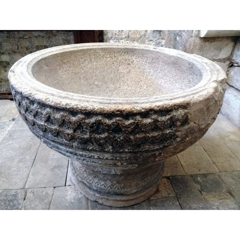 notice the damage to the basin side on the right