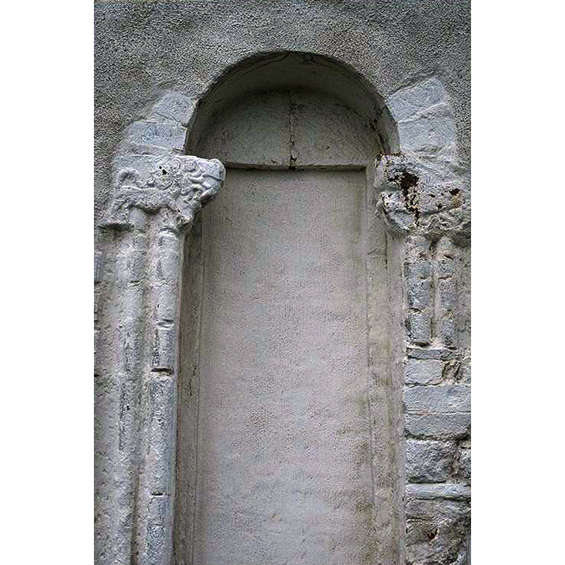 Source caption: "Gärdslövs kyrka [...] Sydportal." -- the north and south portals were blocked when the tower was added in the 1850s; the main entrance was made from the west