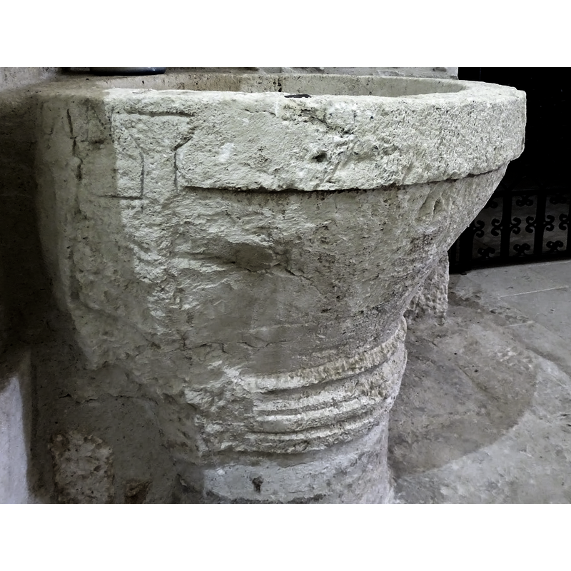 notice how the back area of the basin appears to have been left rough, as if it was always meand to be out of sight in a corner