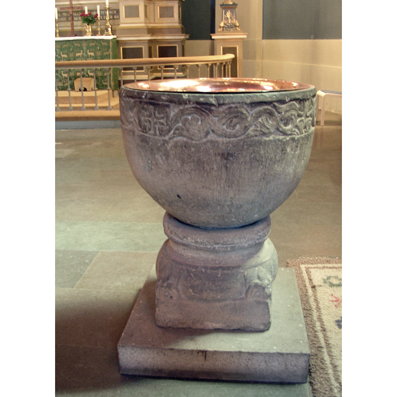 Source caption: "Sofia Albertina kyrka, baptismal font "