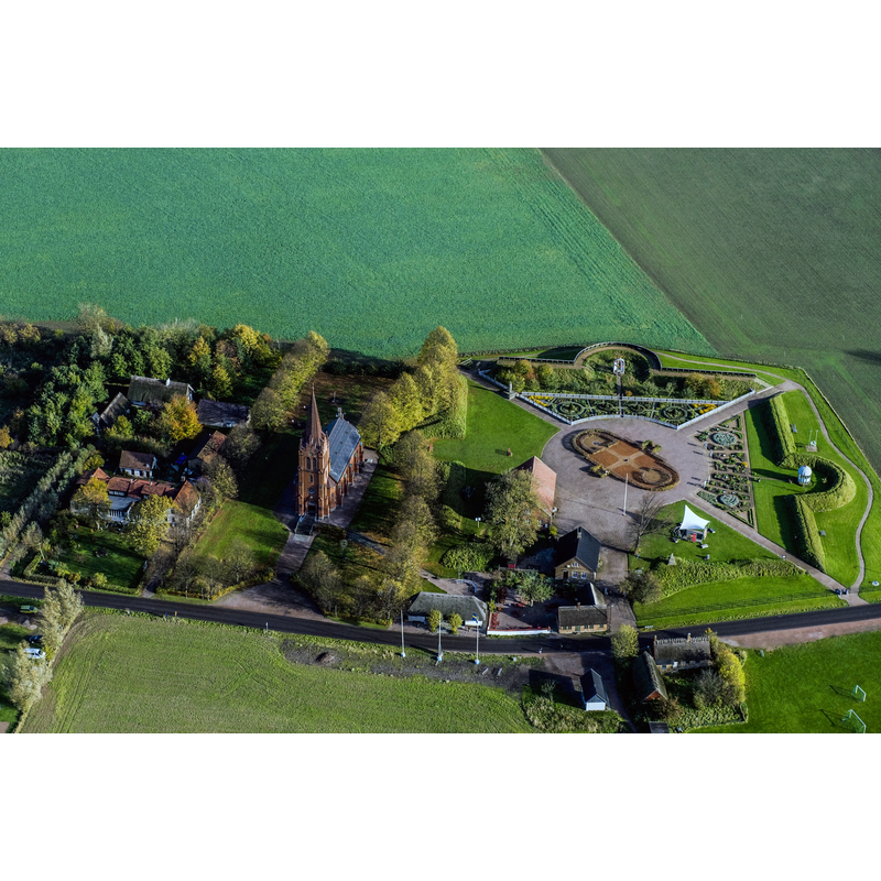Source caption: "Uranienborg" -- showing Sankt Ibbs Nya kyrka [aka Allhelgonakyrkan]. The new church became redundant in 1995 and was later used to house the Tycho Brahe Museum