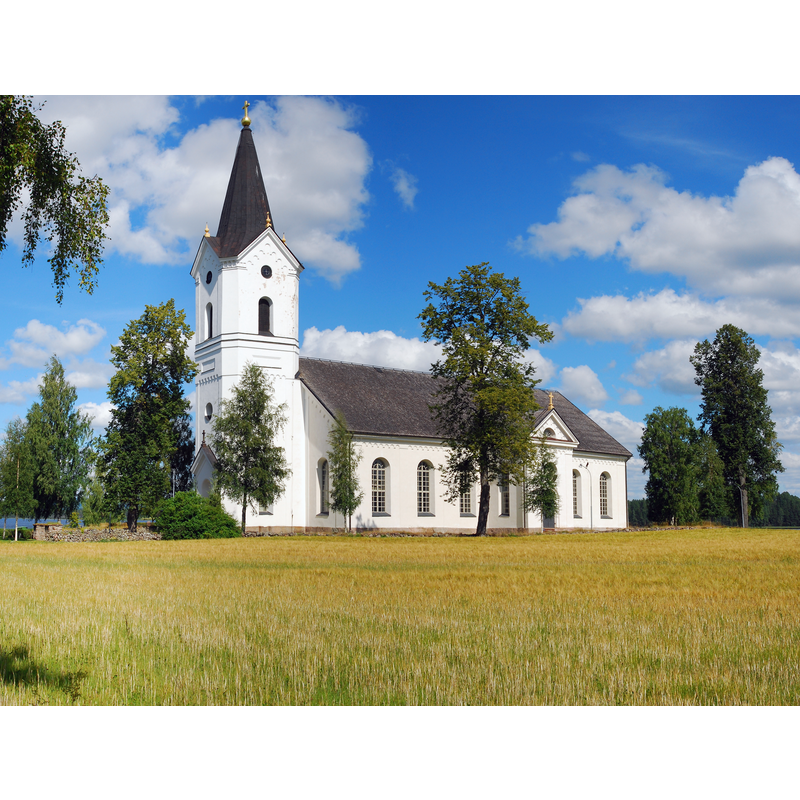 Source caption: "Ore kyrka vid Oresjöns strand i Dalarna."