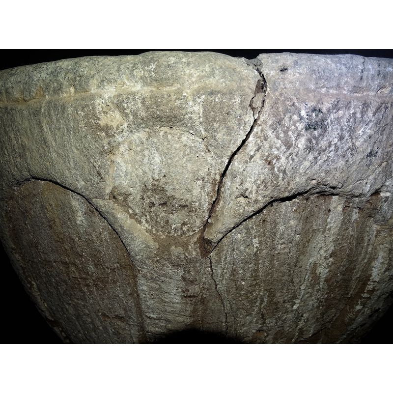much damaged area of the basin; the spandrel appears to have had another circle in it