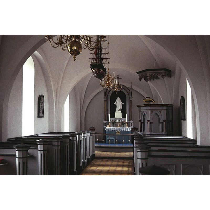 Source caption: "Vester Egede Kirke i Danmark. Skibet set mod øst"