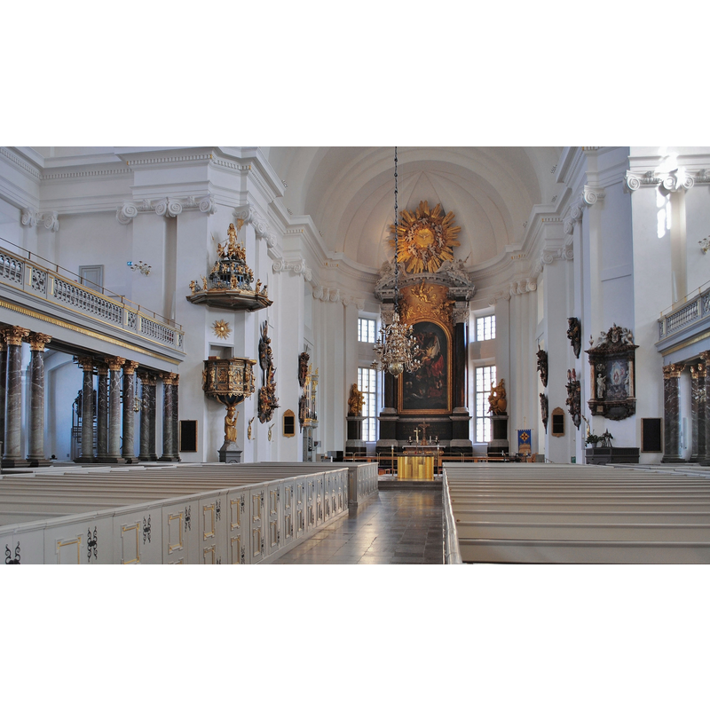 Source caption: "Kalmar Domkyrka. Interiören efter den inre restaureringen 2006-2011."