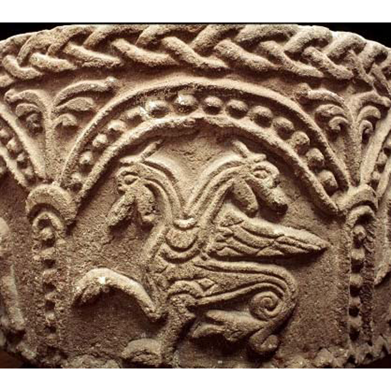 passant to the left; although identified as a two-headed dragon ["tvehövdad drake"] in the SHM caption, the beast is an amphisbaena with a tiny head at the end of the tail