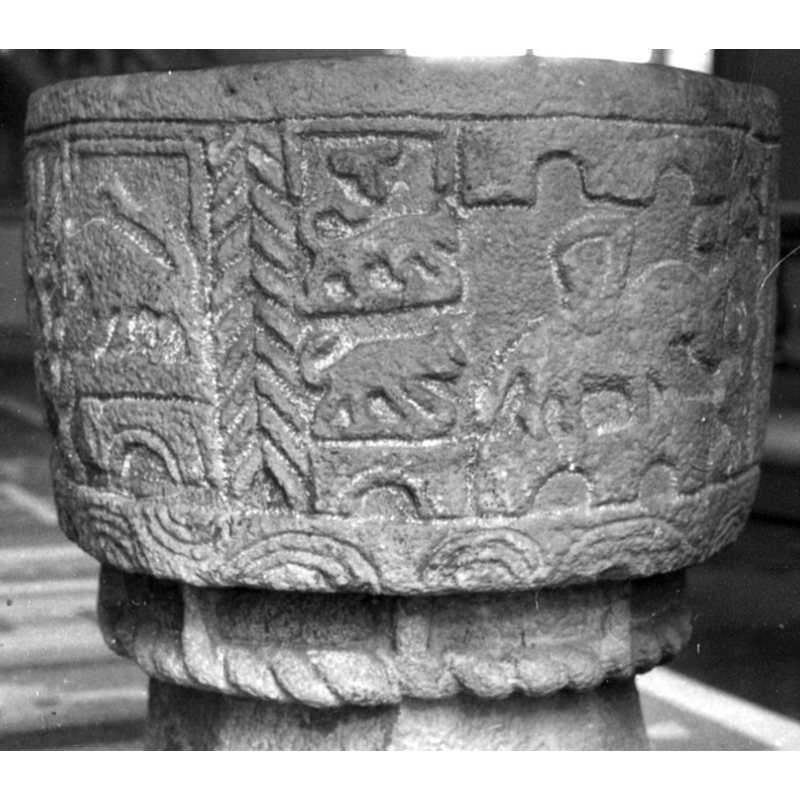 anothe odd composition on this panel; the SHM caption reads: "ryttare och två hundar - jaktscen"; the two animals facing the right do ressemble dogs, and the larger quadruped does carry something [someone?] on its back; the latter is framed atop by an arcade of two arch-heads; the 'dogs' are framed atop by a rectangular arch-head that appears to contain a trefoil-shaped object not unlike a triquetra; the two lower animals walk on across bridge or arcade structure