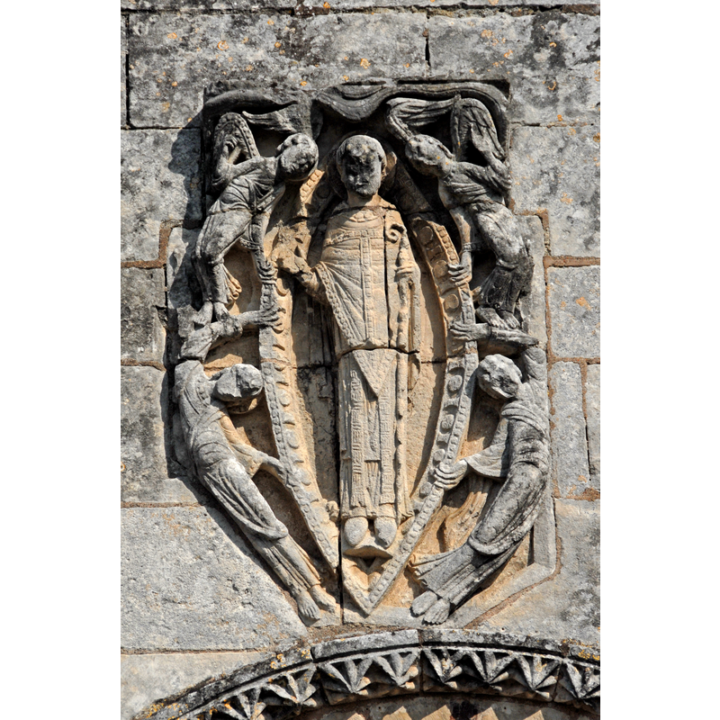 Source caption: "Genzac-la-Pallue, Hochrelief, St.-Martin in der Mandorla"