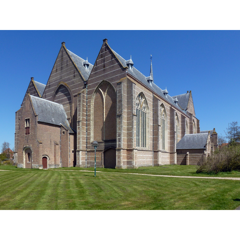 Source caption: "Grote- of Sint-Nicolaaskerk, Brouwershaven"