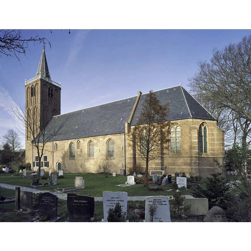 Source caption: "Nederlands Hervormde Kerk: Overzicht zuidgevel en oostgevel (opmerking: Gefotografeerd voor Monumenten In Nederland Noord-Holland)"