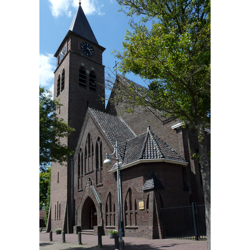 Source caption: "Martinuskerk in Rucphen"