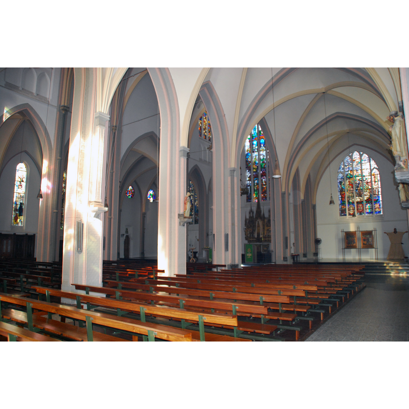 Source caption: "Sint-Lambertuskerk in Reuver, by Johannes Kayser."