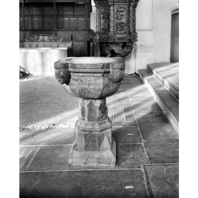 the Kuinre font inside the Bolsward parish church