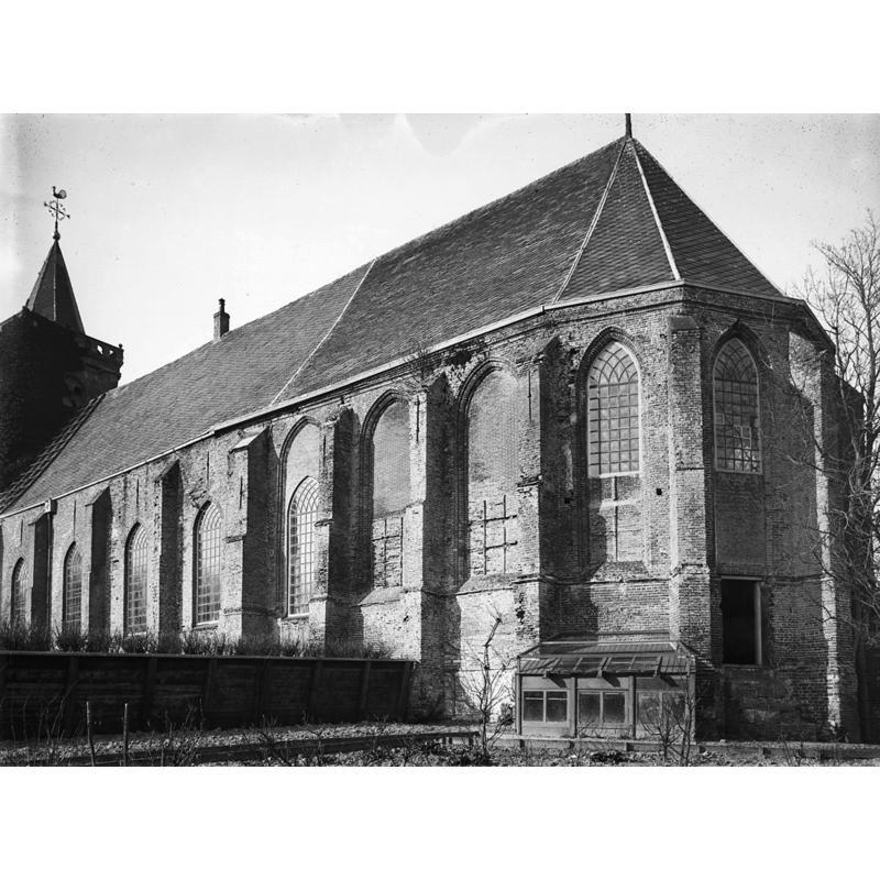 Source caption: "Nederlands Hervormde Kerk en Toren. Warmenhuizen, Netherlands"