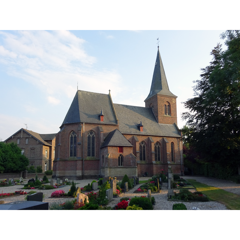 Source caption: "Bedburg-Hau-Huisberden, St. Petrus"