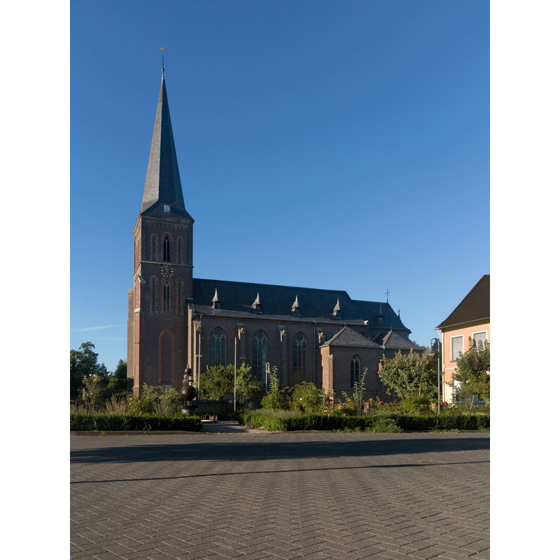 Source caption: "Kessel, katholische Pfarrkirche Sankt Stephanus"