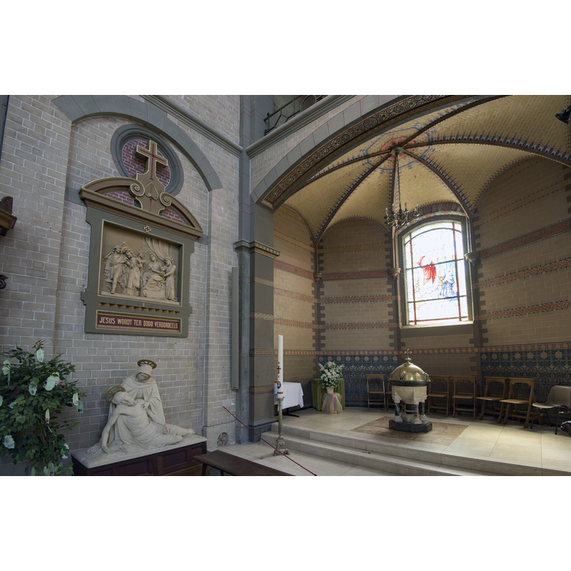 Source caption: " Interieur van de Koepelkerk te Hoorn."