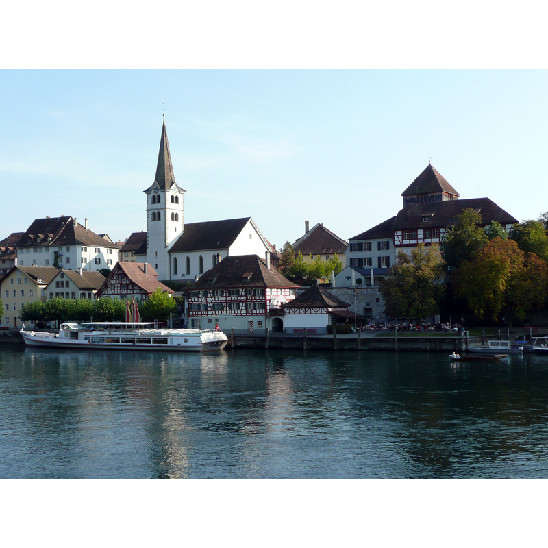 Source caption: "Schifflände von Diessenhofen mit Burg Unterhof (rechts) und Kirche."