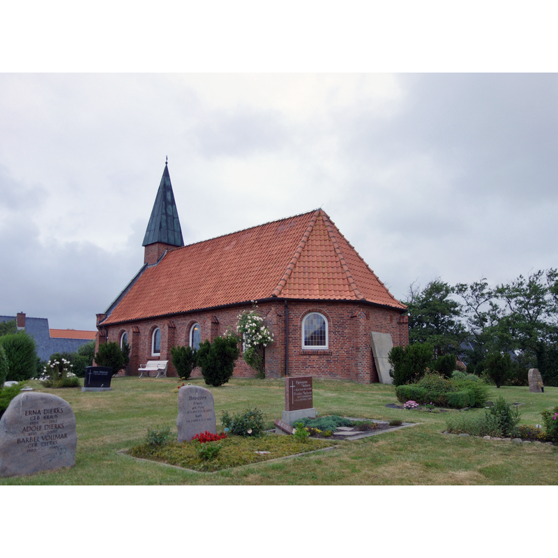 Source caption: "Südostansicht der Kirche St.Nikolai in Ording , Gemeinde St.Peter-Ording , Landkreis Nordfriesland , Land Schleswig-Holstein, Deutschland."