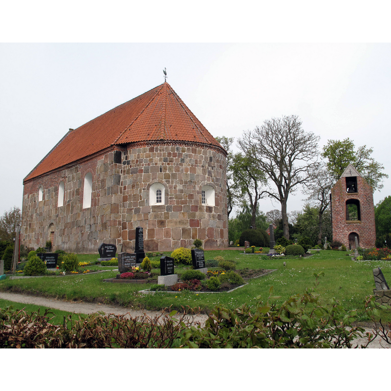 Source caption: "Marx, kerk: Sankt Marcuskirche" [NB: 12thC(?) Romanesque church; detached tower added 1660; renovated 1990]