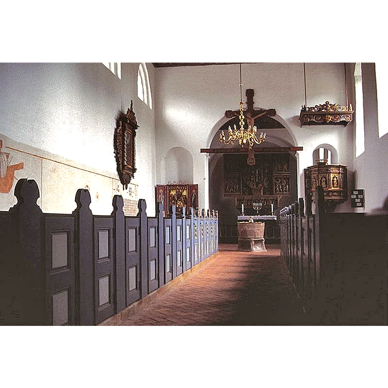 Source caption: "Hviding Kirke i Danmark. Skibet set mod øst" -- the font at the east end of the nave