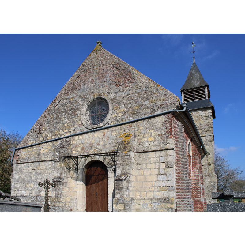 Source caption: "La façade de l'église."